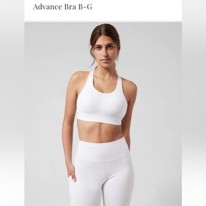 Athleta Advance Sports Bra